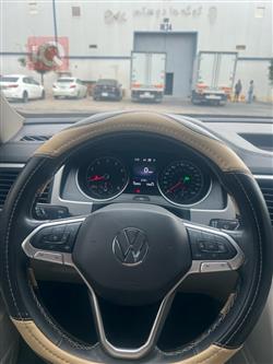 ڤۆڵکسواگن ئەتلەس